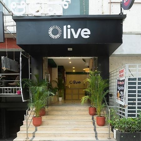 Hotel Olive Rest House Road By Embassy Group Bangalore Exterior foto